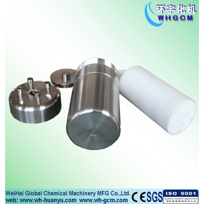 Hydrothermal synthesis equipment with PTFE or PPL liner